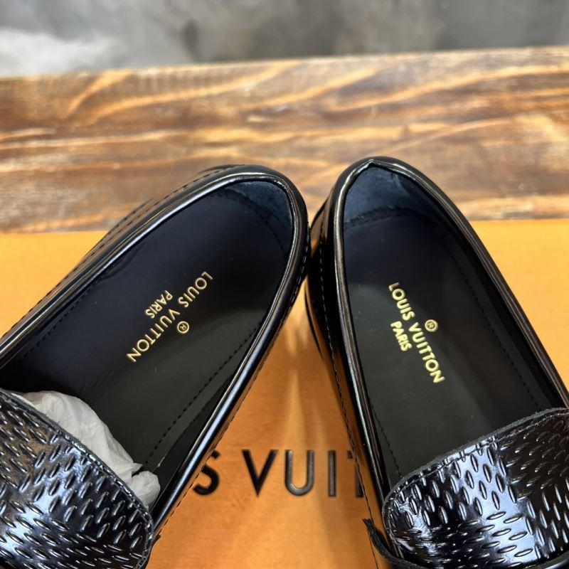 Louis Vuitton Low Shoes